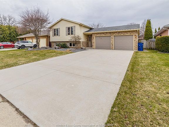 3rd image of 417 Baldoon Rd