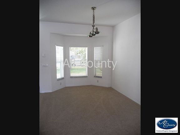 3rd image of 1341 Richwood Cir