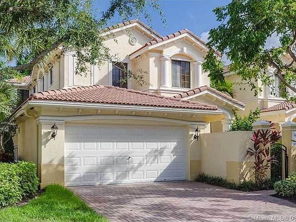 2nd image of 1687 Passion Vine Cir