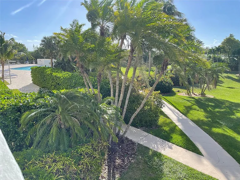 177 Ocean Lane Dr #209 — Photo 14