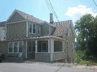 27 Manhan St #1, Waterbury, CT 06710