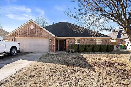 1200 Medway Ln Photo 1