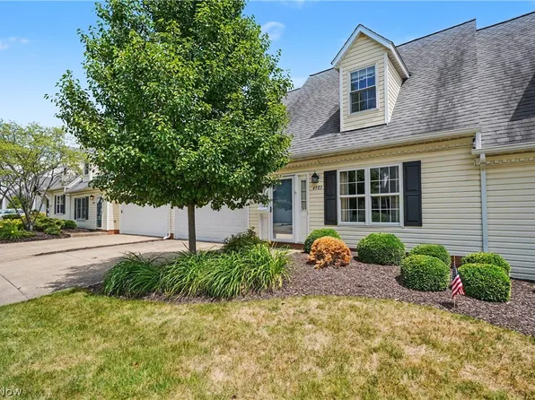 4983 Bar Harbor Ln, Stow, OH 44224