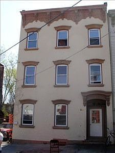 2nd image of 54 Alexander St