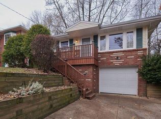 332 Hillman Rd, Akron, OH 44312