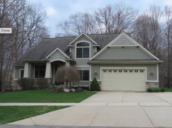 5086 Clear Springs Dr SE, Ada, MI 49301