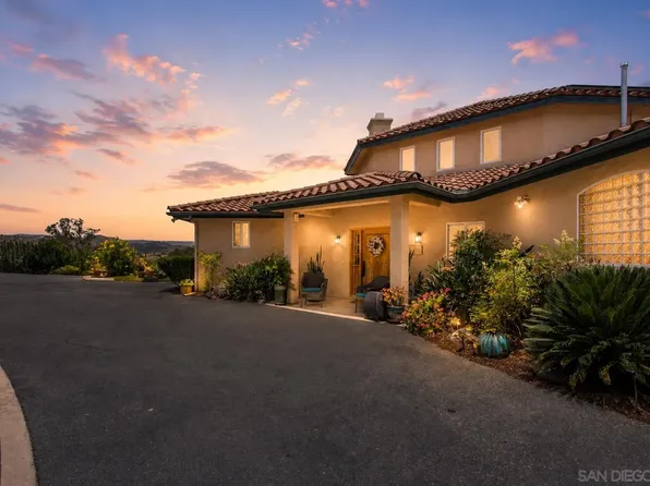 1550 Knoll Park Ln, Fallbrook, CA 92028