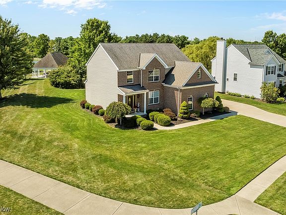 5th image of 33355 Bayberry Ct