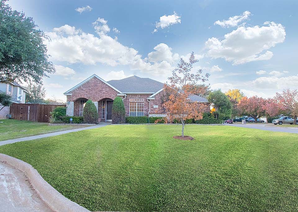 1st image of 6 Cimarron Ct