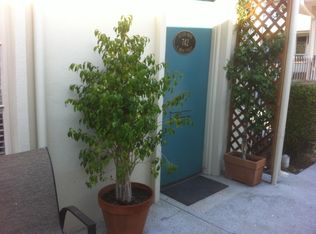 742 E Main St, Ventura, CA 93001