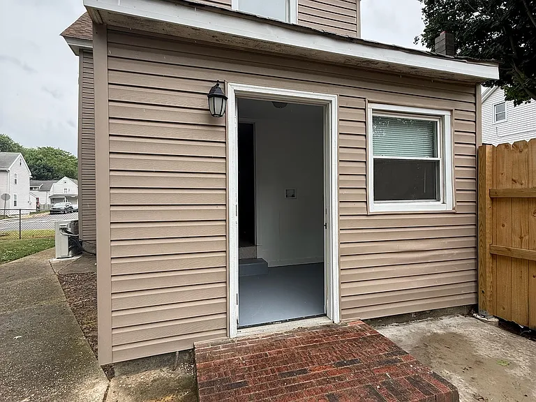 161 S Main St — Photo 15