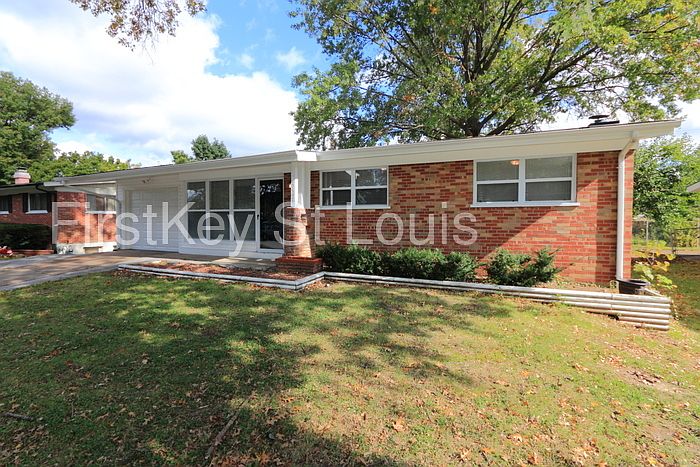 1st image of 10524 Edgefield Dr