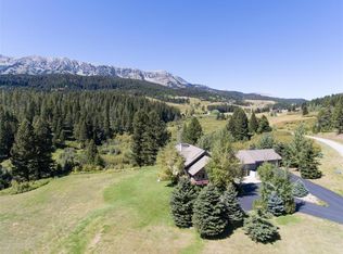 14300 Flaming Arrow Rd, Bozeman, MT 59715