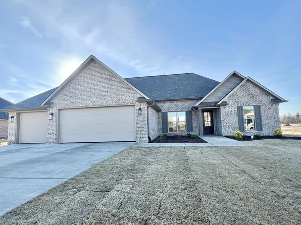 250 Nightshade Dr, Medina, TN 38355