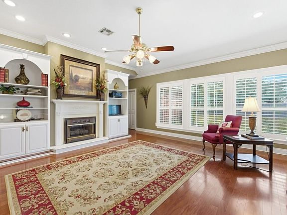 4th image of 6159 Oak Leaf Ln