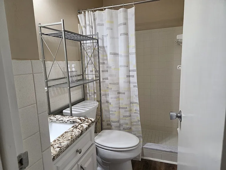 2448 Columbia Dr #72 — Photo 16