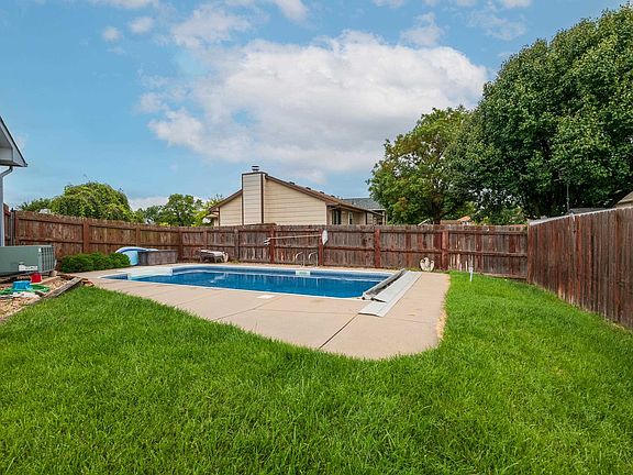 5th image of 5414 S Stoneborough Ct