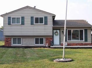 23142 Belton St, Flat Rock, MI 48134