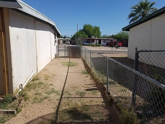 4th image of 8401 E Pena Blanca Dr
