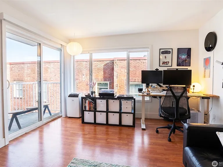 308 Summit Ave E #505 — Photo 5