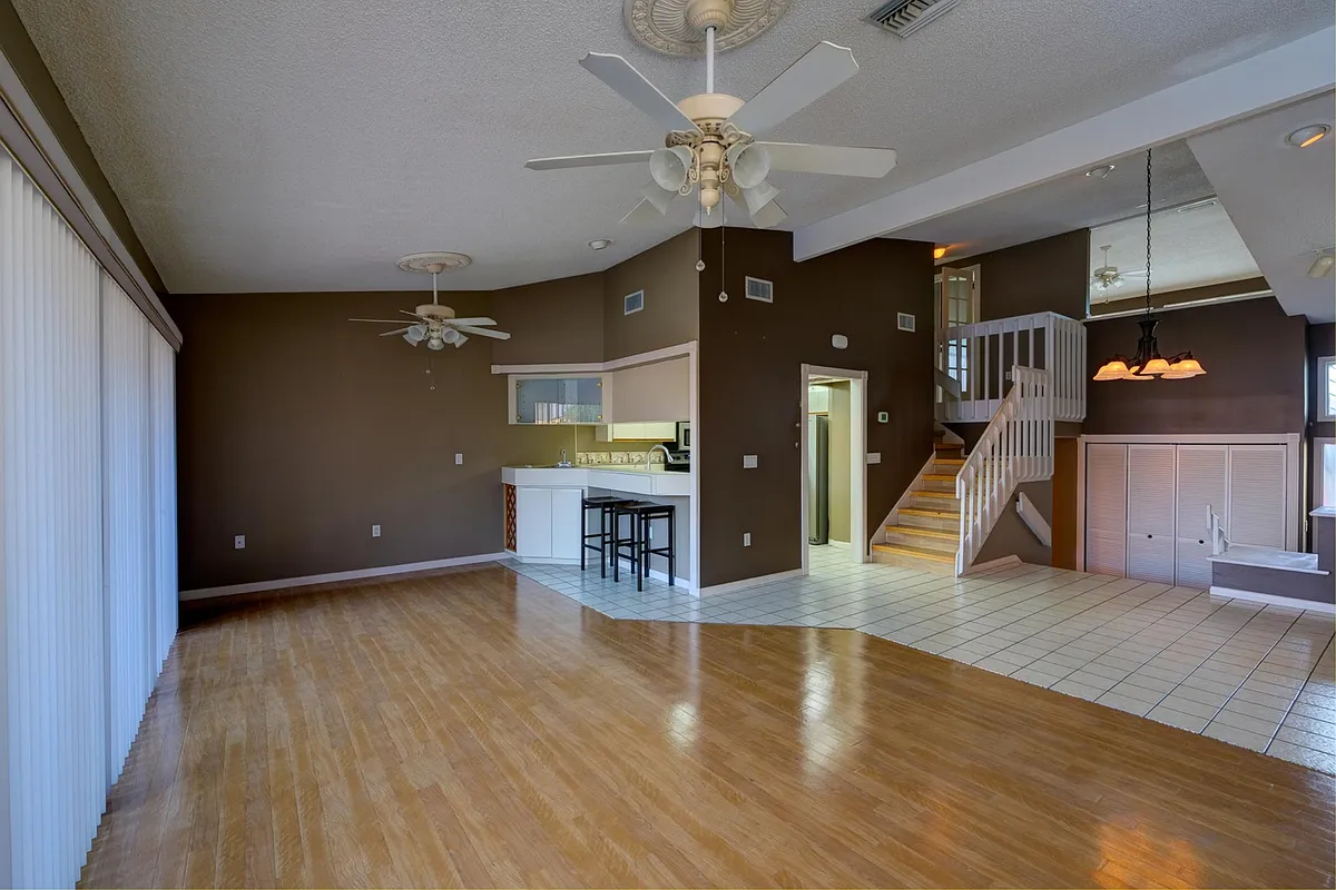 Building Photo - 1831 Settlers Dr #B-2