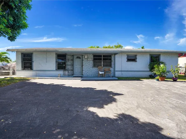 25300 SW 127th Ave, Homestead, FL 33032