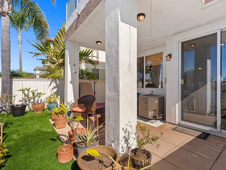 537 Sweet Pea Pl — Photo 28