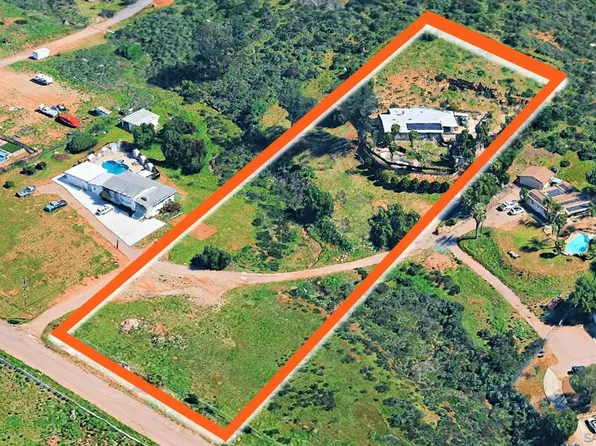 11041 Summit Ave, Santee, CA 92071