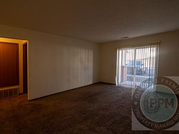 4th image of 8003 S 48th St #8003/101
