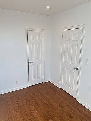 4th image of 1096 President St APT 44