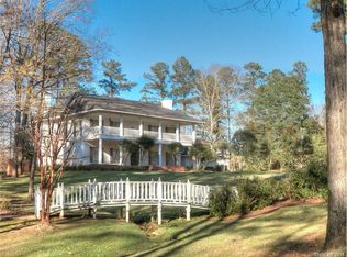 937 Country Club Cir, Minden, LA 71055