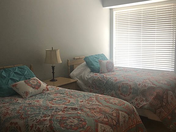4th image of 36 Deallyon Ave APT 99