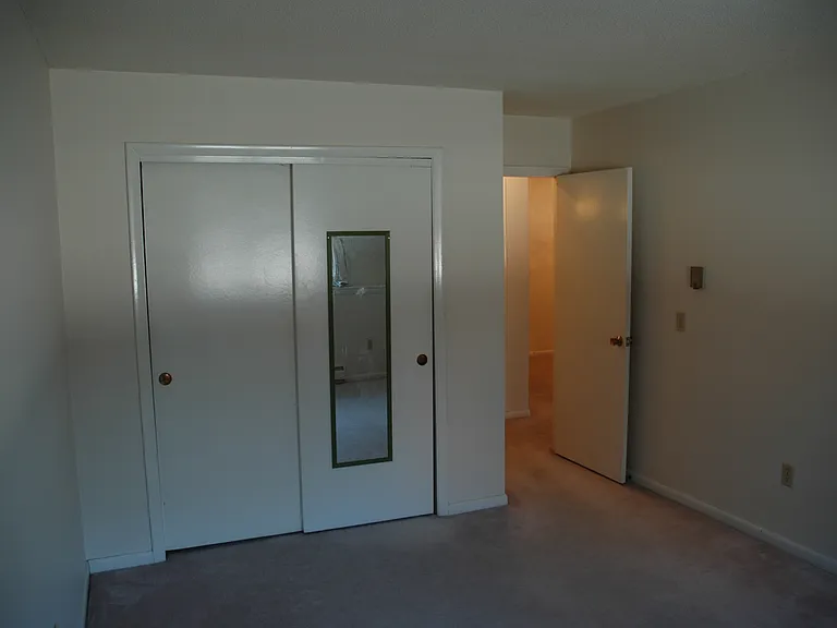 22 Leonard Rd #22 — Photo 4