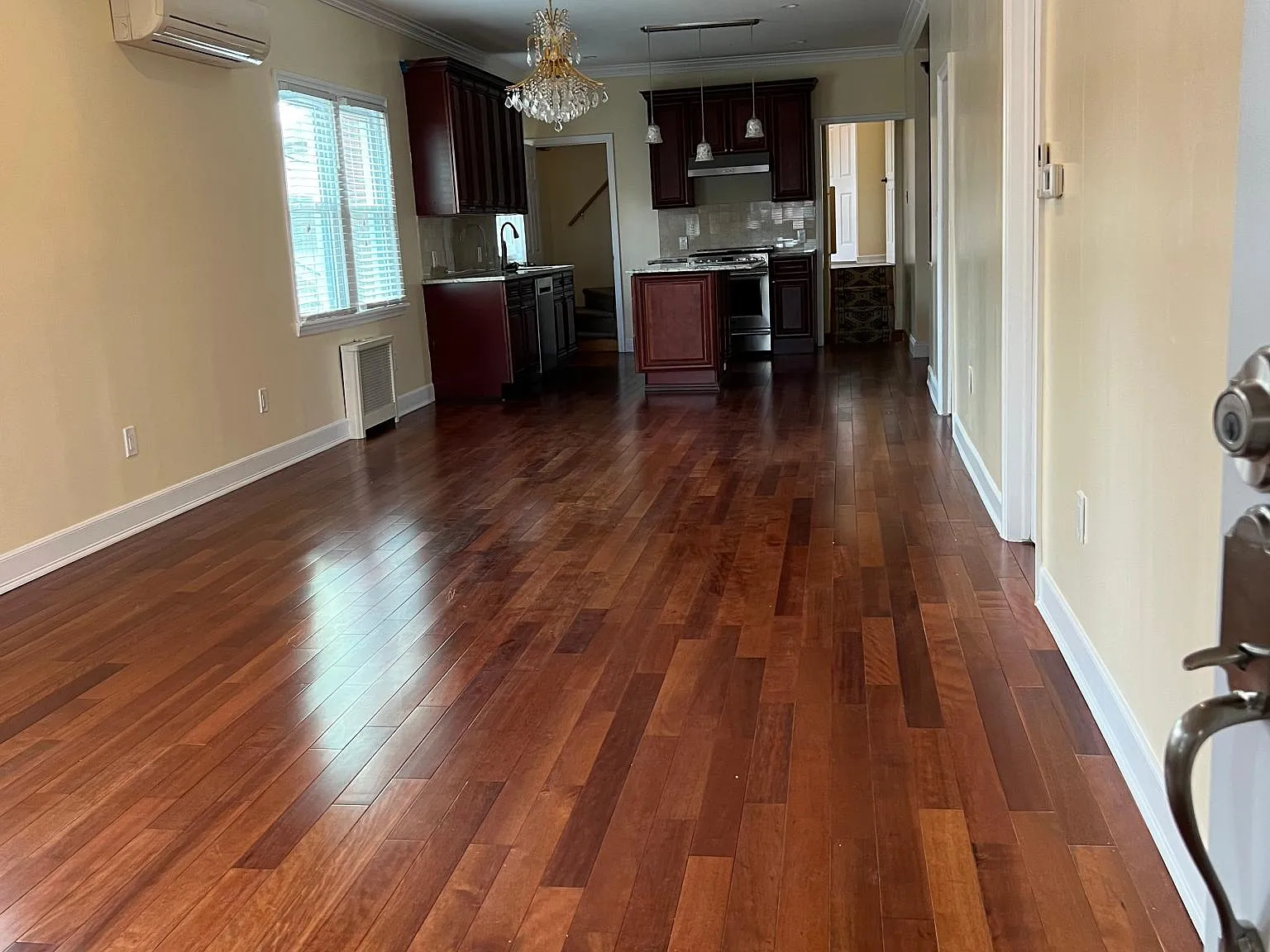 4 bed, $4,600 — Photo 4