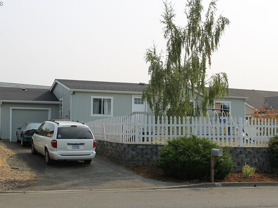1st image of 365 Monte Dr