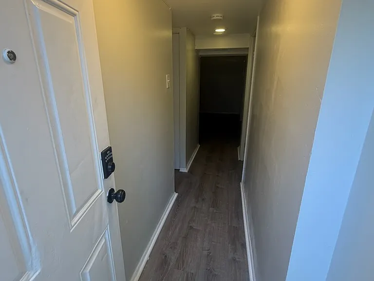 10 W 4th Ave — Photo 8
