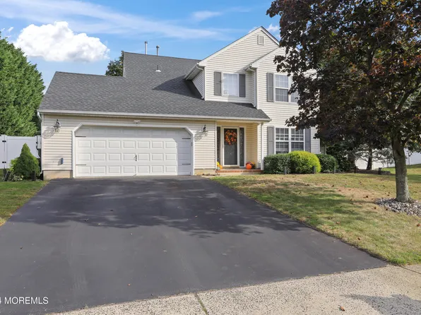4 Peter Place, Hazlet, NJ 07730