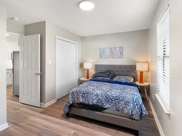 1605 Parnell St — Photo 16