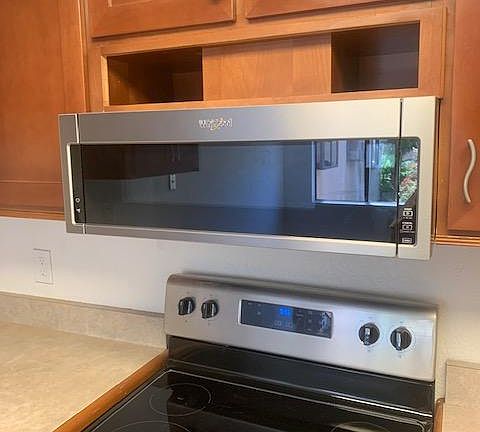 New microwave/vent and new oven/stove