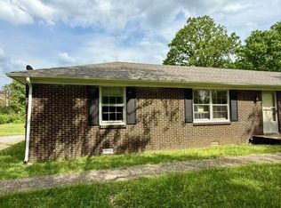 2581 Dixon Ct #B, Murfreesboro, TN 37128