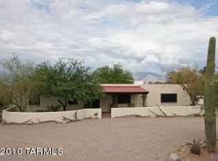 6490 N Abington Rd, Tucson, AZ 85743
