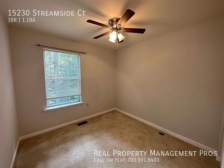 15230 Streamside Ct — Photo 17