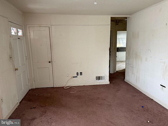 2nd image of 10703 Inwood Ave