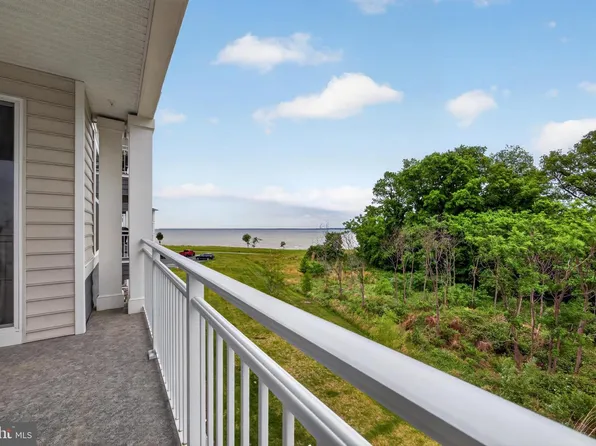 212 Switchgrass Way #34, Chester, MD 21619