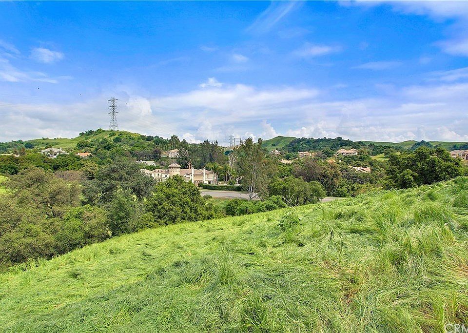 1st image of 15911 Esquilime Dr