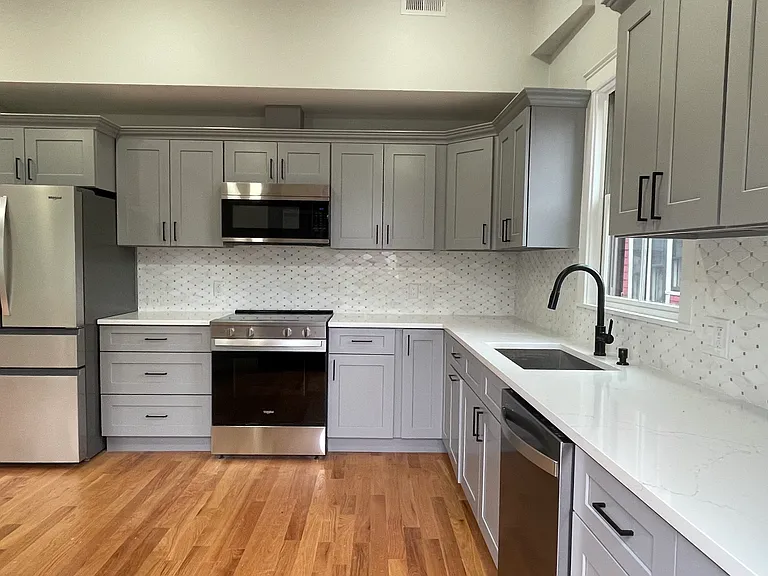 16 Putnam St #2 — Photo 2