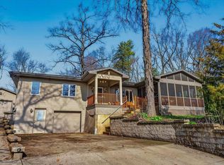 6097 Hellenbrand Rd, Waunakee, WI 53597