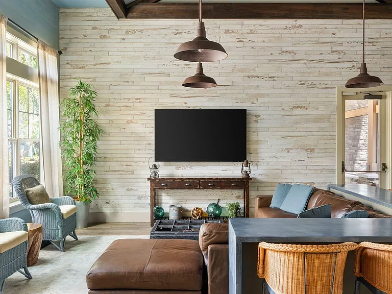 The Lodge at Hidden River - Resident Lounge