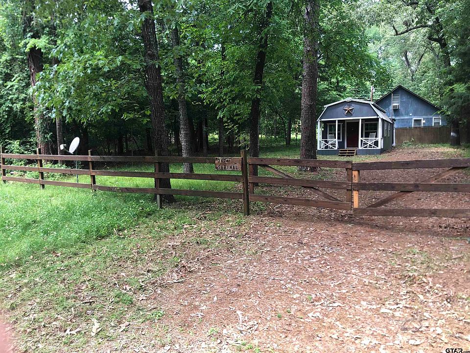 1st image of 347 Sabinal St