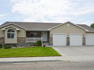 1525 Blue Ridge Cir, Idaho Falls, ID 83402